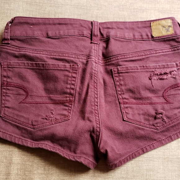 American eagle ripped Jean shorts - Picture 4 of 5